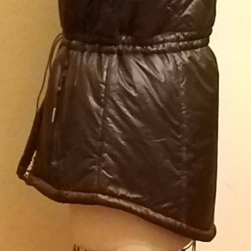 Michael Kors Puffer Jacket - Picture 5 of 11